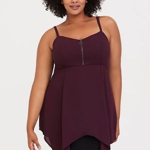 Torrid handkerchief hem top